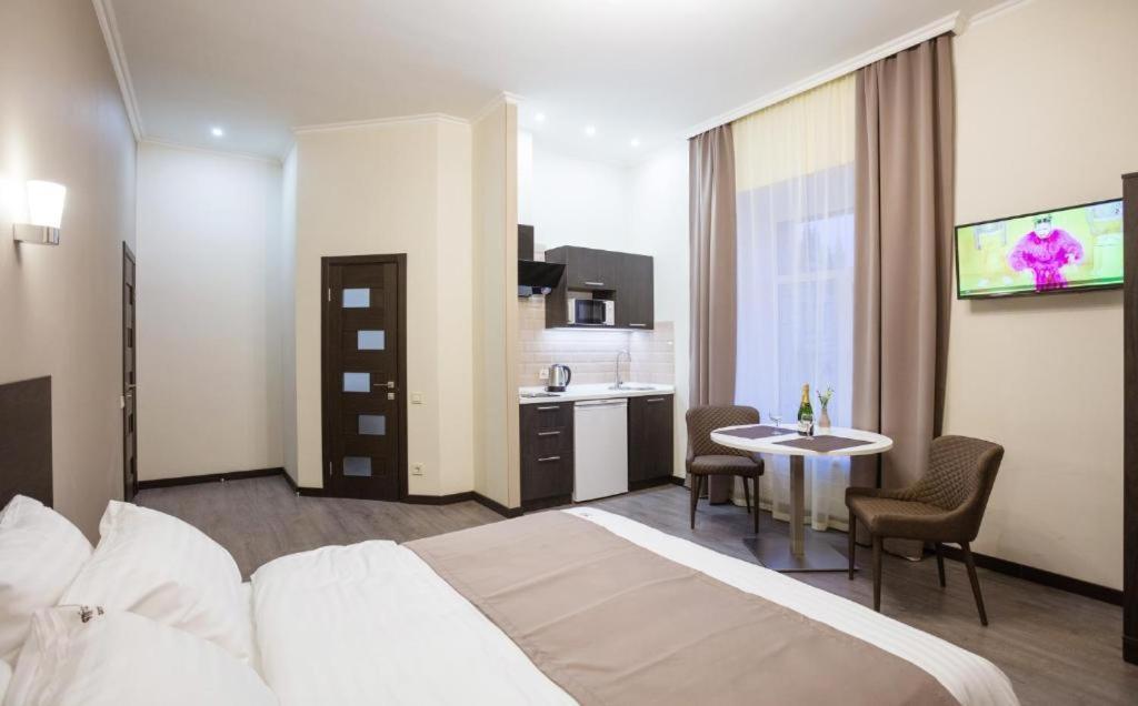 Khreshchatyk Apart Hotel 911 Kiev Buitenkant foto