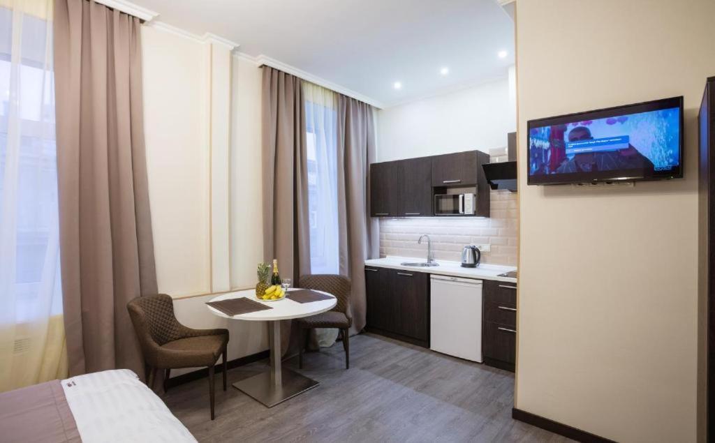 Khreshchatyk Apart Hotel 911 Kiev Buitenkant foto
